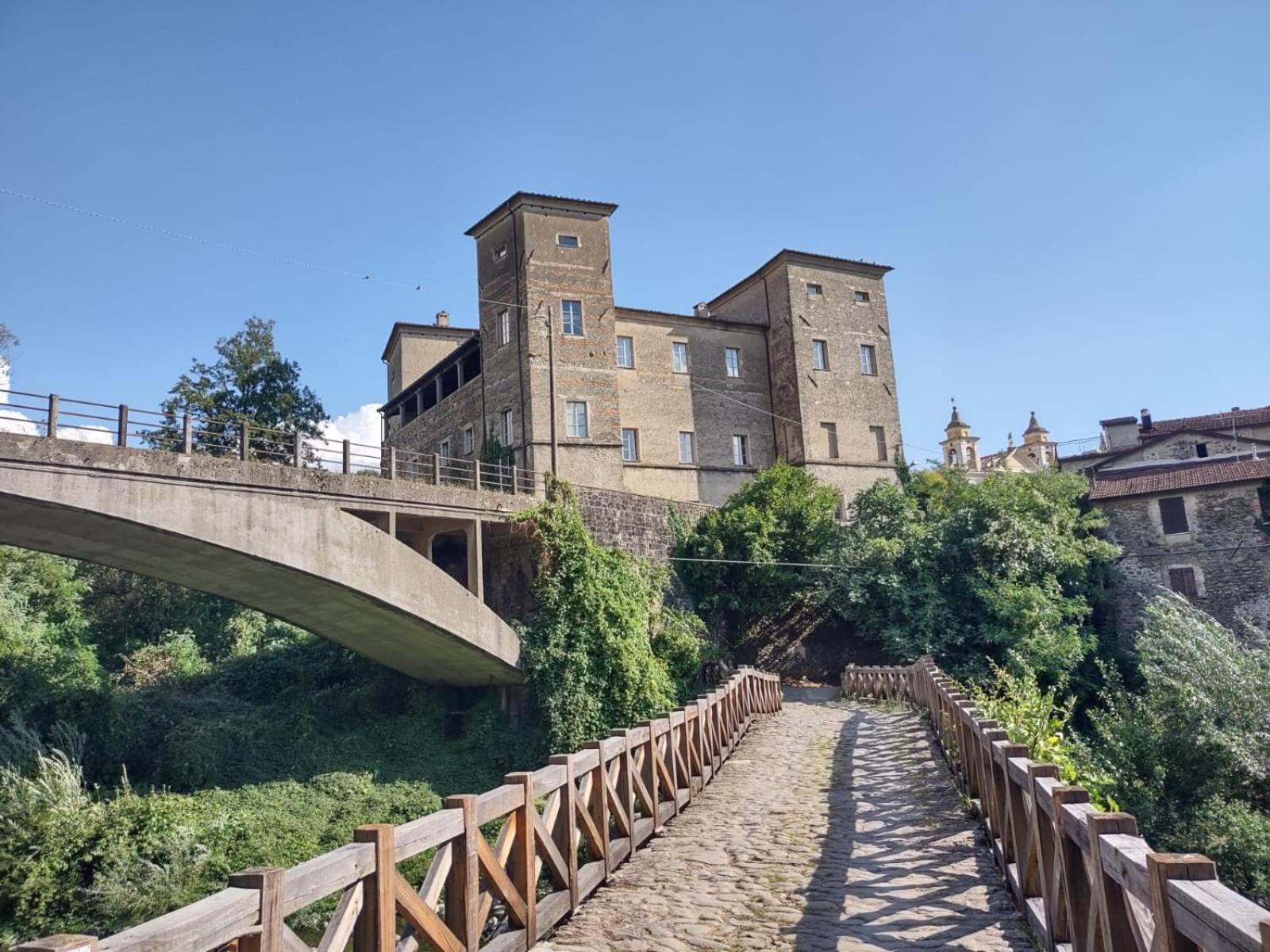 Castello di Pontebosio Luxury Resort Licciana Nardi Exterior foto